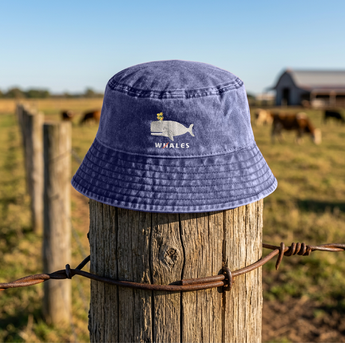 The Whale Bucket (vintage navy)