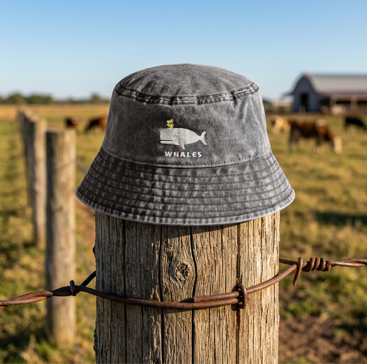 The Whale Bucket (vintage black)